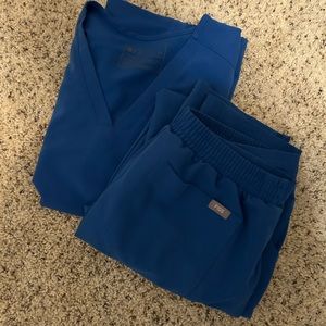 Figs scrubs size xsmall